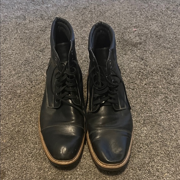 Men's Perry Elis Portfolio Black Leather Boots - Picture 4 of 7